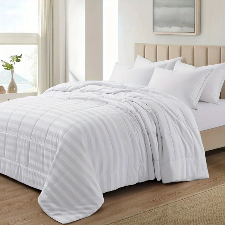 Lightweight Cooling Duvet Insert with Box Stitch and 8 Corner Tabs | Airy Warmth for Summer Nights | Duvet Inserts
