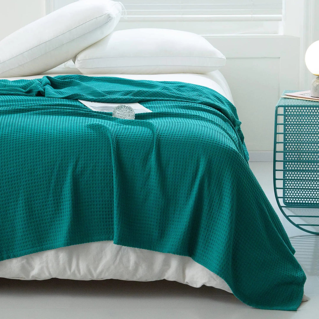 100% Bamboo Cooling Blanket, Lightweight for Spring, Summer and Travel | Breathable Bamboo Layer | Cooling Blankets