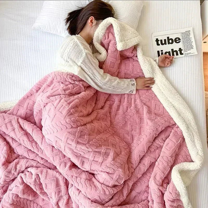 Double-Sided Lambswool and Microfiber Flannel Winter Blanket | Insulating Lambswool Flannel Layer | Fleece Blankets