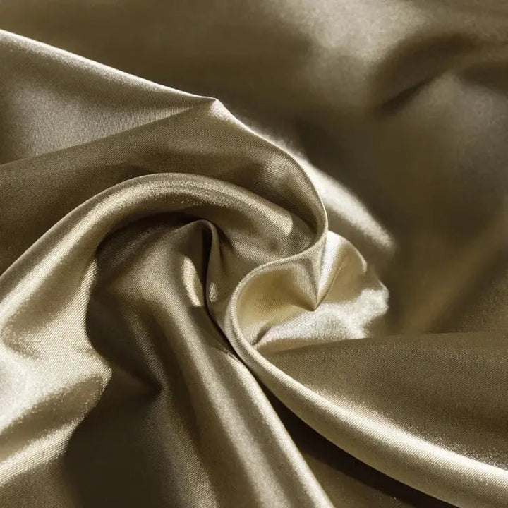 Mulberry Silk Luxury Bedding Set, 4 Pieces, 100% Mulberry Silk | A Silk Bed Dressed in Four Pieces | Bedding Sets