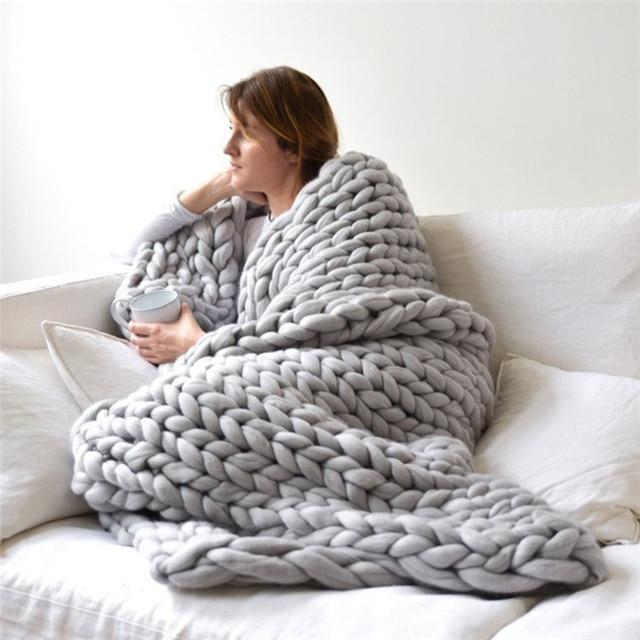 Handmade Chunky Knit Blanket, Super Soft and Warm, 80 x 100 cm | Artisan Chunky Knit in Earthy Colours | Throw Blankets