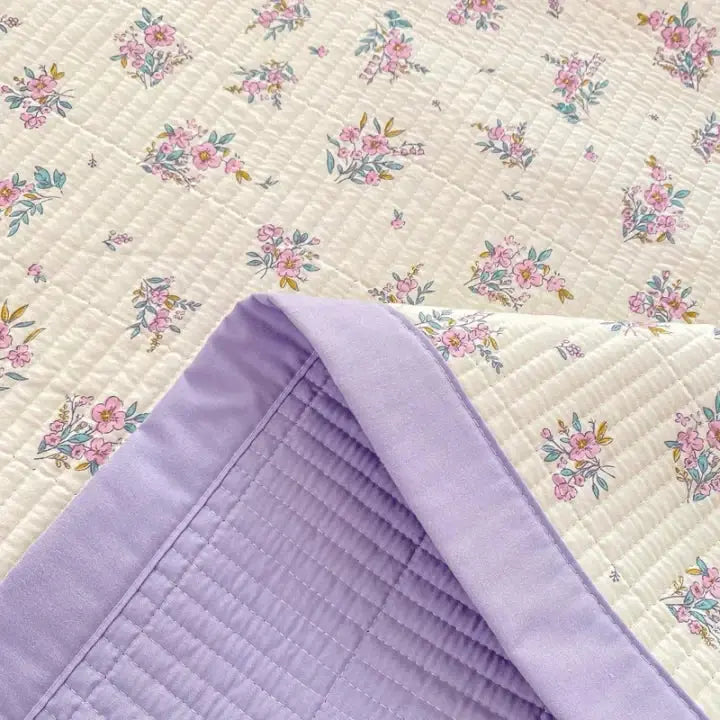 Purple Floral 3-Piece Bedding Set with Microfiber Duvet Cover and Zipper | Pretty Floral Bed Set in Soft Microfiber | Bedding Sets