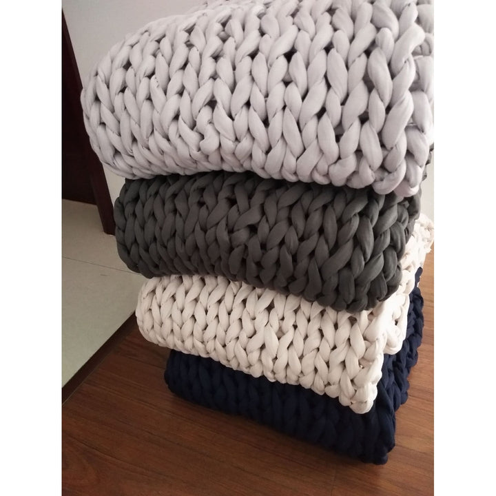 Hand-Woven Weighted Chunky Knit Throw Blanket with Braided Edges | Weighted Chunky Knit Texture | Weighted Blankets