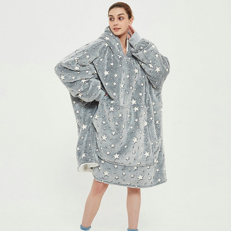 Sherpa-Lined Wearable Blanket Hoodie, Oversized Knee-Length Fleece Pullover | Sherpa-Lined Hoodie Blanket Warmth | Wearable Blankets