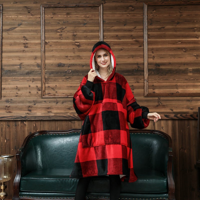 Sherpa-Lined Wearable Blanket Hoodie, Oversized Knee-Length Fleece Pullover | Sherpa-Lined Hoodie Blanket Warmth | Wearable Blankets